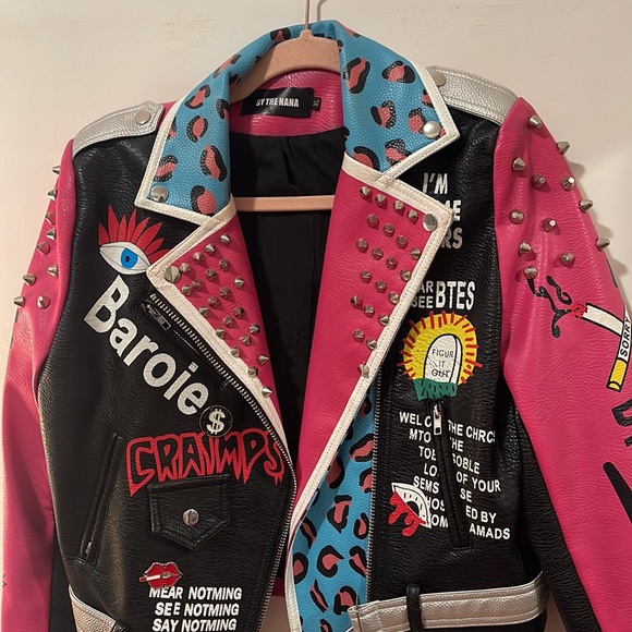 Jacket - Picture 2 of 3